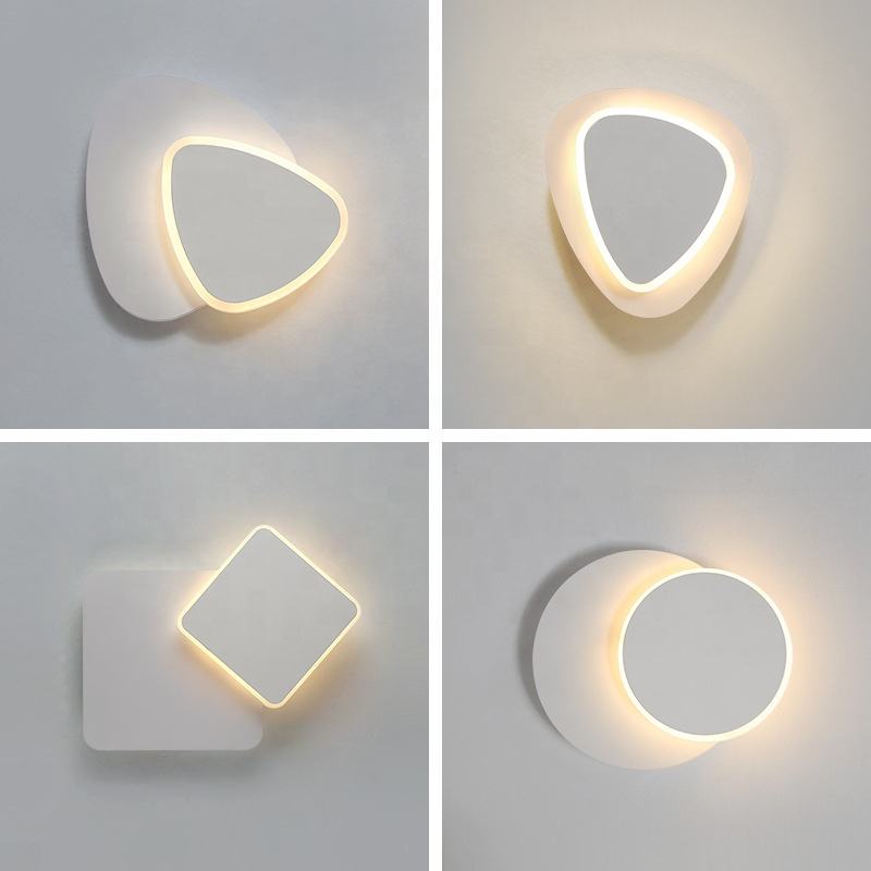 Applique murale LED carrée pour chambre salon blanc noir appliques murales 360 degrés rotatif métal 18W/24W luminaires