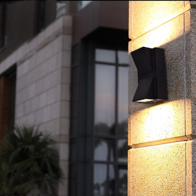 5W 12W lampe à LED éclairage extérieur étanche applique murale moderne en aluminium haut et bas led applique murale extérieur jardin cour porche lumière