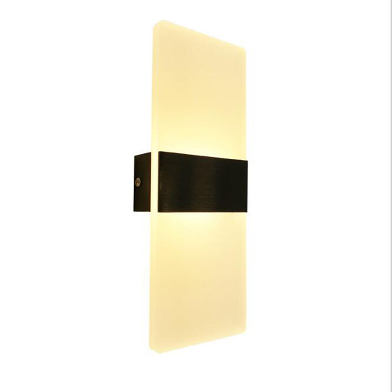 Applique murale acrylique LED minimaliste directe d'usine pour l'éclairage de chambres à coucher d'hôtel avec des prix led lumières esthétiques