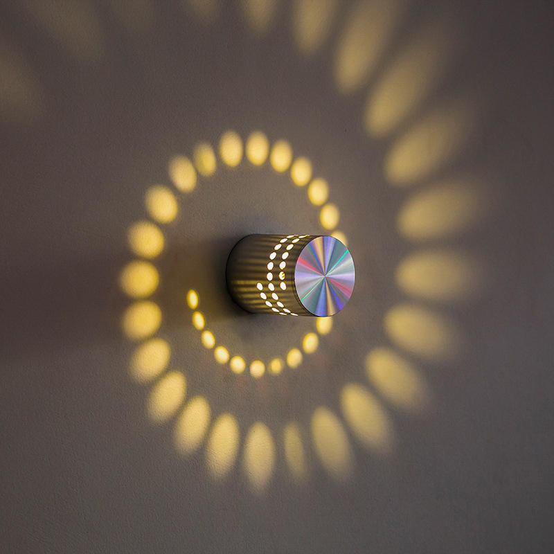2023 pas cher prix nuit lumière spirale trou RGB LED mur led lumières décoratives