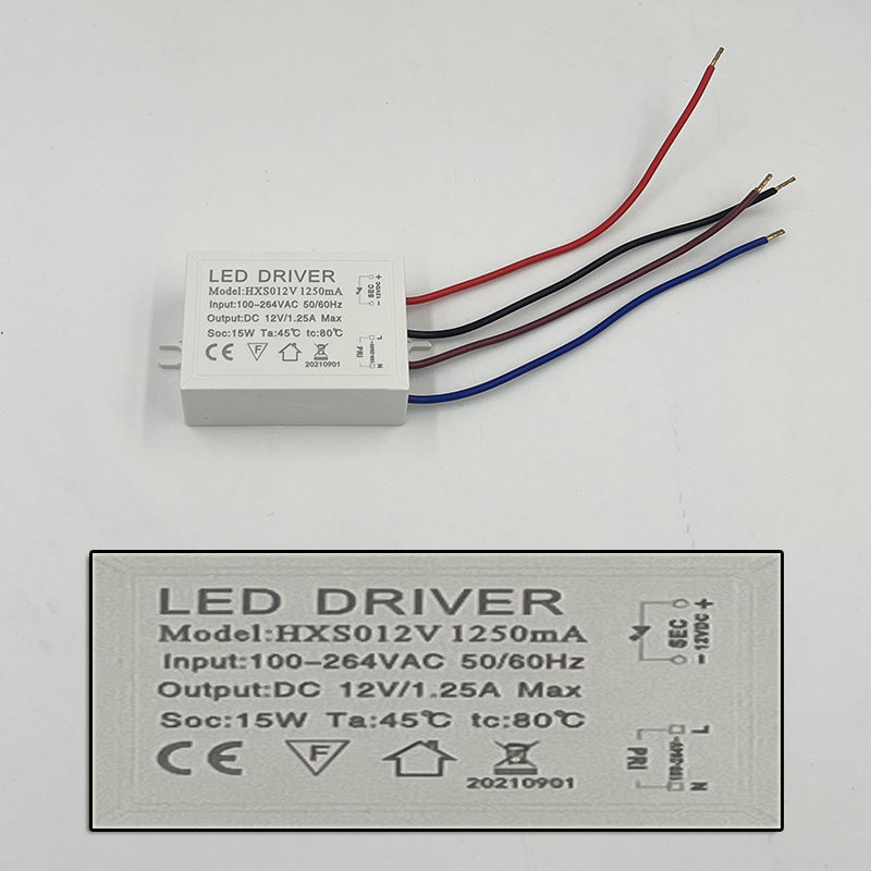 Pilote LED Alimentation à tension constante Pilote DC12V 7W 15W 72W 48W / AC 220V à 12V Alimentation Tension constante pour les transformateurs d'éclairage de contrôle