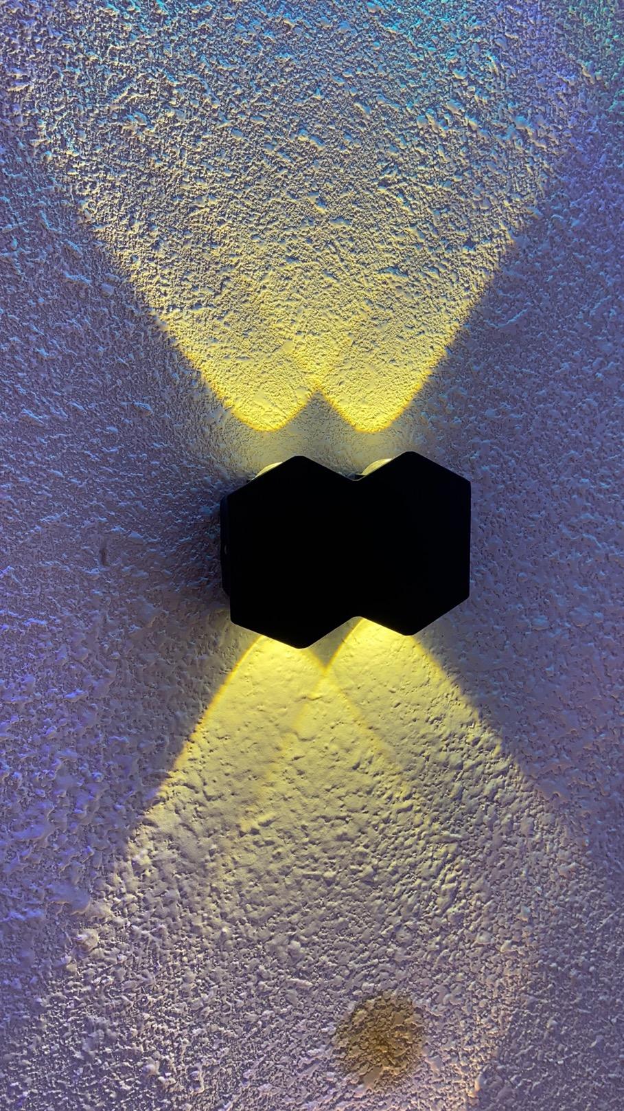 Lampe LED moderne quatre appliques murales étanches et lumière extérieure décorative