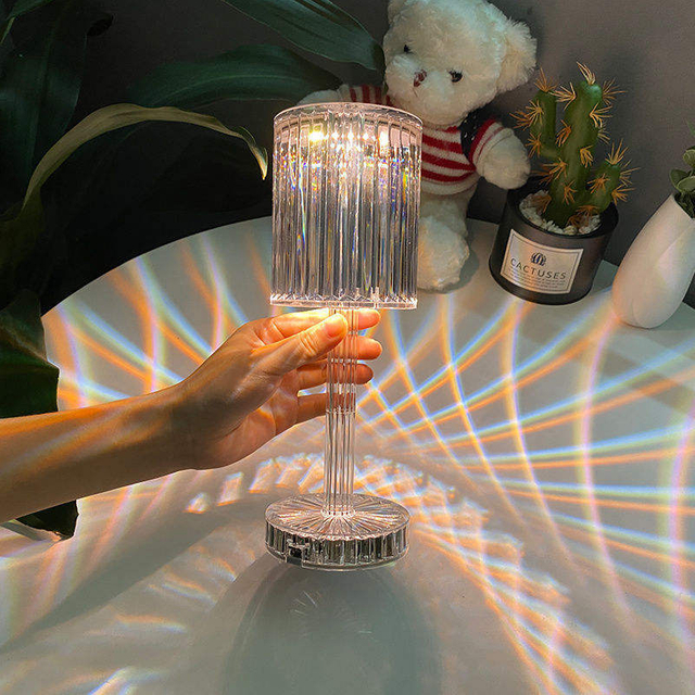 Fantaisie Veilleuses Led Veilleuse Designer Italien Lampe De Table En Cristal Mode Moderne USB Charge Romantique Cadeau Veilleuse Fleur LED Luminaire De Table