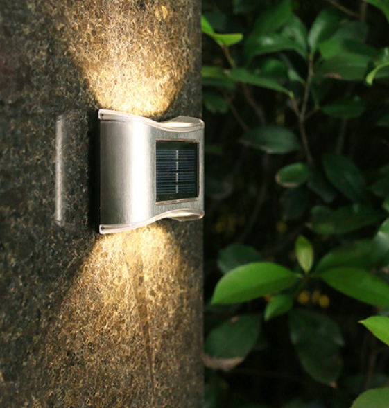 Nouveau 6LED lampe solaire IP65 étanche lampe extérieure cour applique murale pour jardin Villa décoration