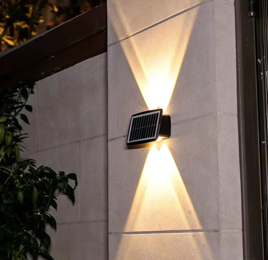 4LEDSolar Applique Murale Extérieure Étanche LED Appliques Murales pour Cour Rue Paysage Jardin Décor Lampe Solaire Extérieure Applique Murale