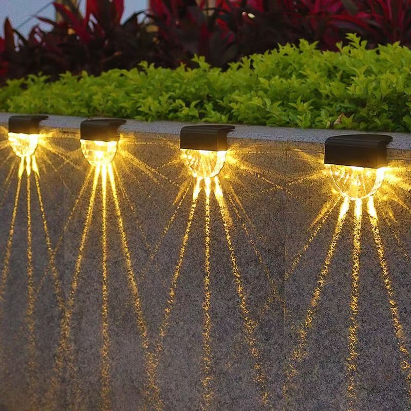 Lumières de jardin extérieures d'escalier de lampe solaire de LED blanc chaud décoration lumineuse de balcon d'énergie solaire imperméable pour la clôture d'escalier de Patio