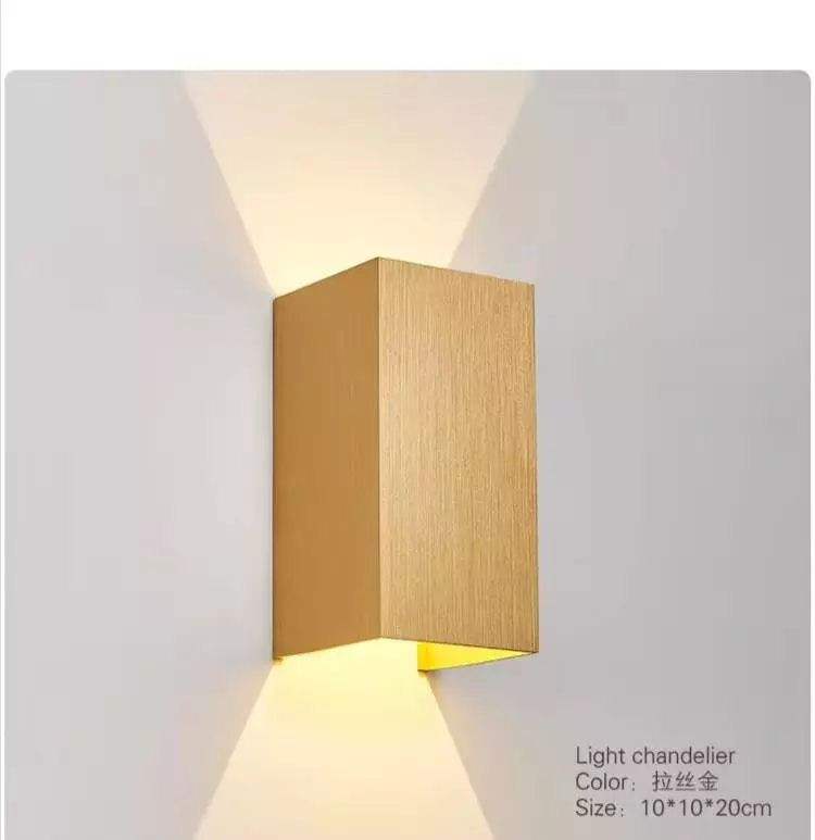Applique murale LED 12W à l'extérieur de l'applique murale LED IP65 étanche lumières de cloison carrée en métal