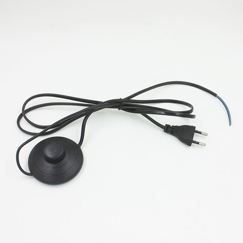 Câble de ligne 1.8m On Off Cordon d'alimentation pour lampe à LED avec interrupteur à bouton 317 Prise EU / US Commutation de la lumière Extension de fil blanc ou noir