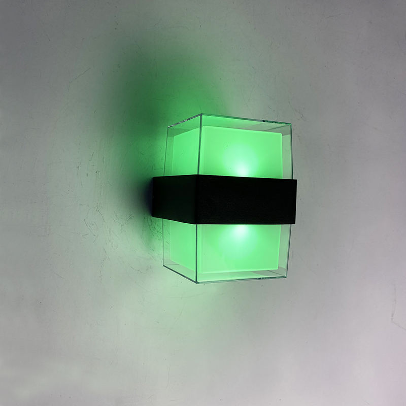 2023 applique murale intelligente LED applique murale intelligente IP65 étanche applique murale décorative colorée et à la mode Tuya