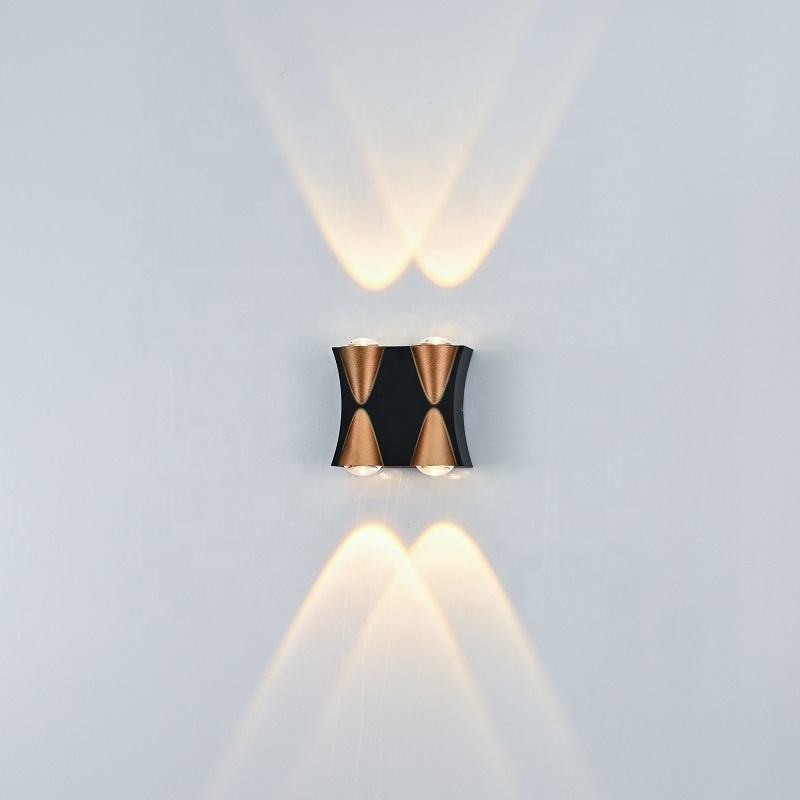 Imperméable à l'eau 4/6W mur LED lampe intérieur extérieur en aluminium applique murale Surface montée LED jardin porche lumière décoration accessoires