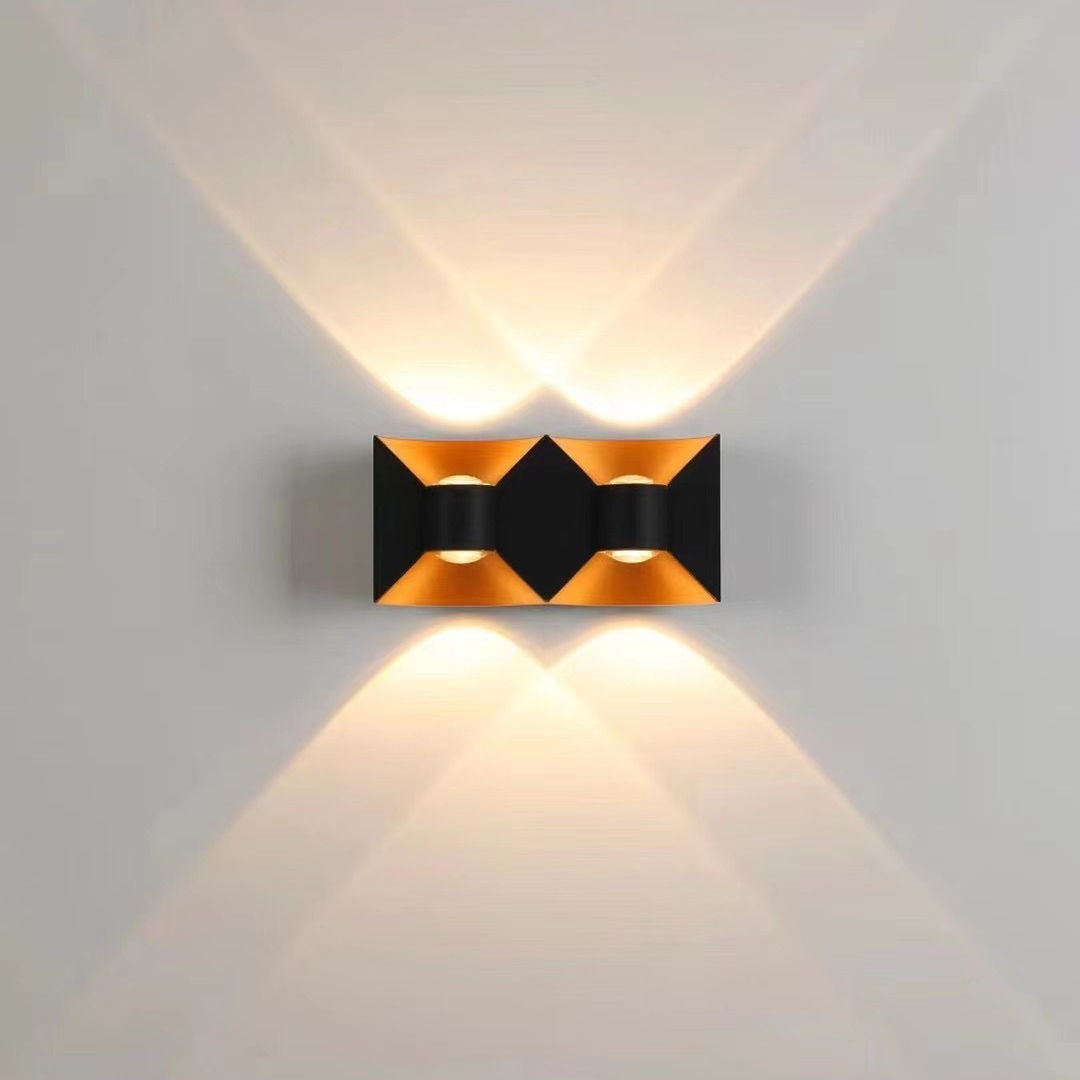 IP65 étanche haut et bas applique murale intérieure extérieure vente chaude 6W applique murale de haute qualité