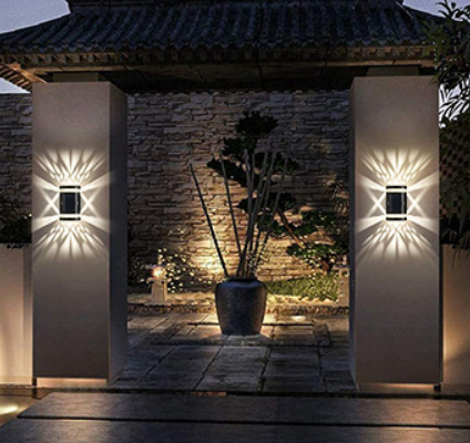 Lampe de lavage murale solaire Lumières extérieures solaires Appliques murales extérieures solaires Lumière de pelouse décorative de jardin Chemin de cour étanche Paysage Lumière de pelouse de jardin solaire Chine usine