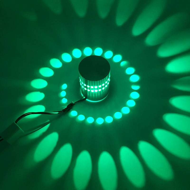 RVB Spirale Trou LED Applique Murale Effet De Lumière Avec Télécommande Coloré Wandlamp Pour Party Bar Lobby KTV Décoration de La Maison