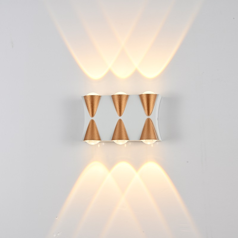 Slim Wall Mount Led Vanity Light Armoire de salle de bain Éclairage Lampe lumineuse douce Applique murale décorative personnalisée
