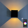 Chambre à coucher moderne intérieure extérieure lisant vers le haut et vers le bas Angle réglable contrôleur de lumière LED App applique murale lumières contrôlées par application