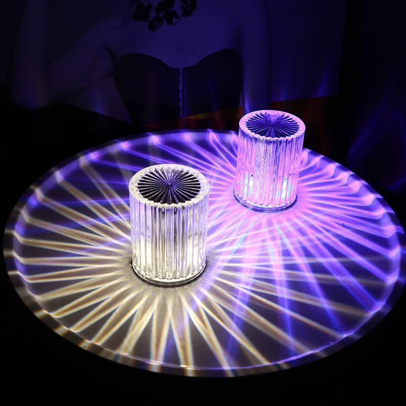 Amazon Hot-vente Acrylique Lampe De Table Cadeau De Vacances USB Lampe De Table Rechargeable 16 Changement De Couleur Télécommande Lampe De Table