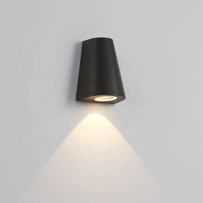 Applique murale LED à tête unique étanche IP65 lampe de couloir de jardin extérieur applique intérieure AC85-265V