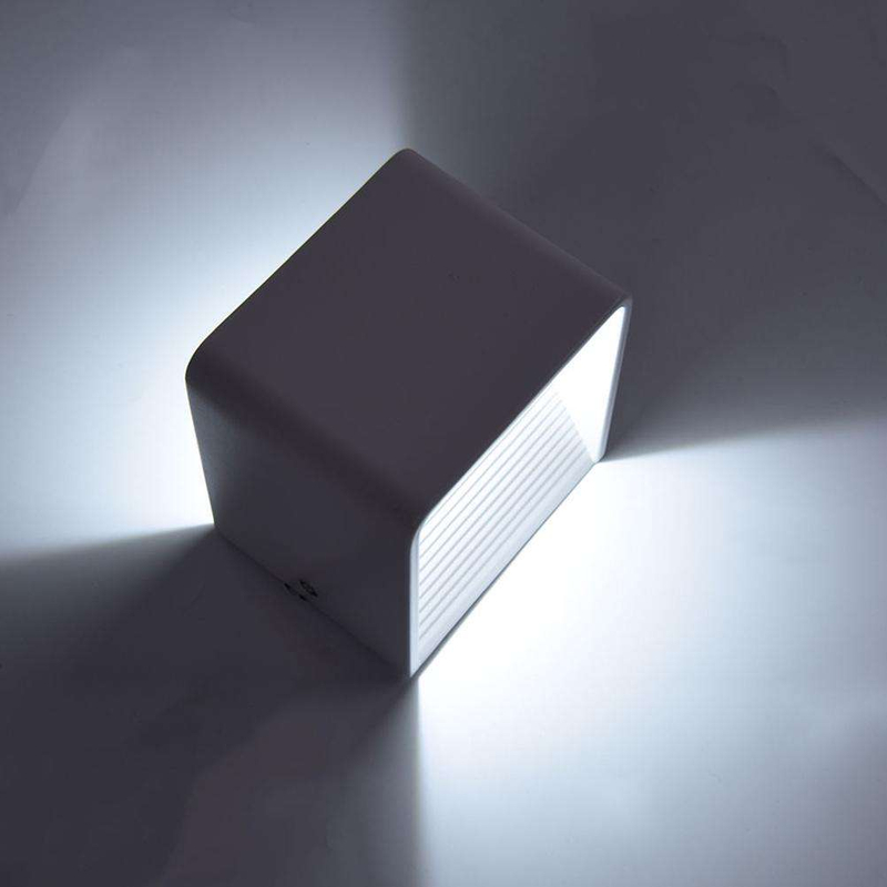 Cube CoB 6W LED haut et bas applique murale AC85-265V chambre chevet Cube applique intérieure en aluminium décoration éclairage produits