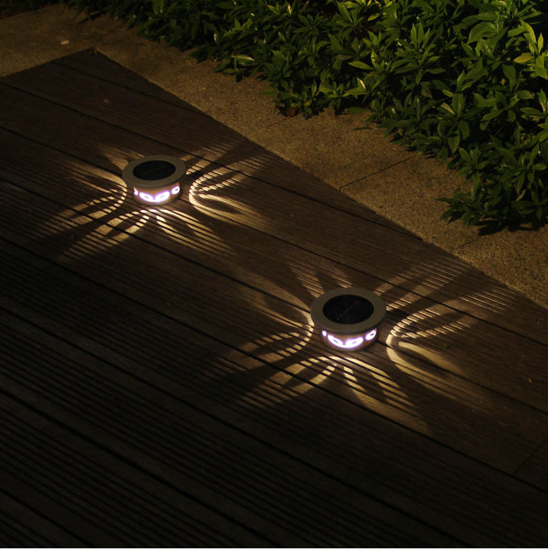 Lumières de jardin lumière LED solaire extérieure rvb couleur changeante lampe de pelouse de voie solaire pour décor de jardin éclairage de paysage