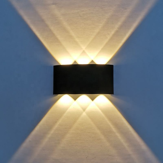 L'illumination décorative de jardin d'hôtel acceptent la lumière menée lumineuse extérieure adaptée aux besoins du client de projecteur imperméable