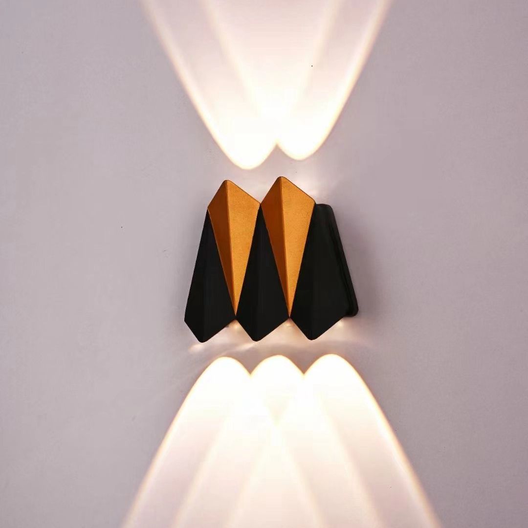 Haut et bas Tuya LED-Wandleuchte IP65 étanche en aluminium Wandlamp pour extérieur intérieur escaliers chevet salon porche lumière
