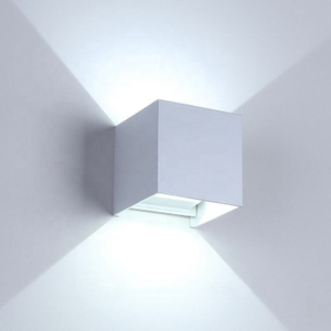 Lumière dimmable de jardin de composant électronique imperméable avec la lumière décorative de mur de sécurité de 100% extérieure