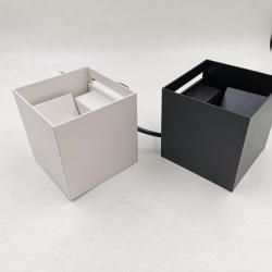Style industriel AC85-265V Étanche IP65 Faisceau Réglable En Aluminium Extérieur LED Cube Étanche Applique Murale