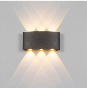 Prix ​​d'usine bon marché Ip65 Applique murale étanche Lampe à LED noire Applique de salle de bain pour 100% de sécurité