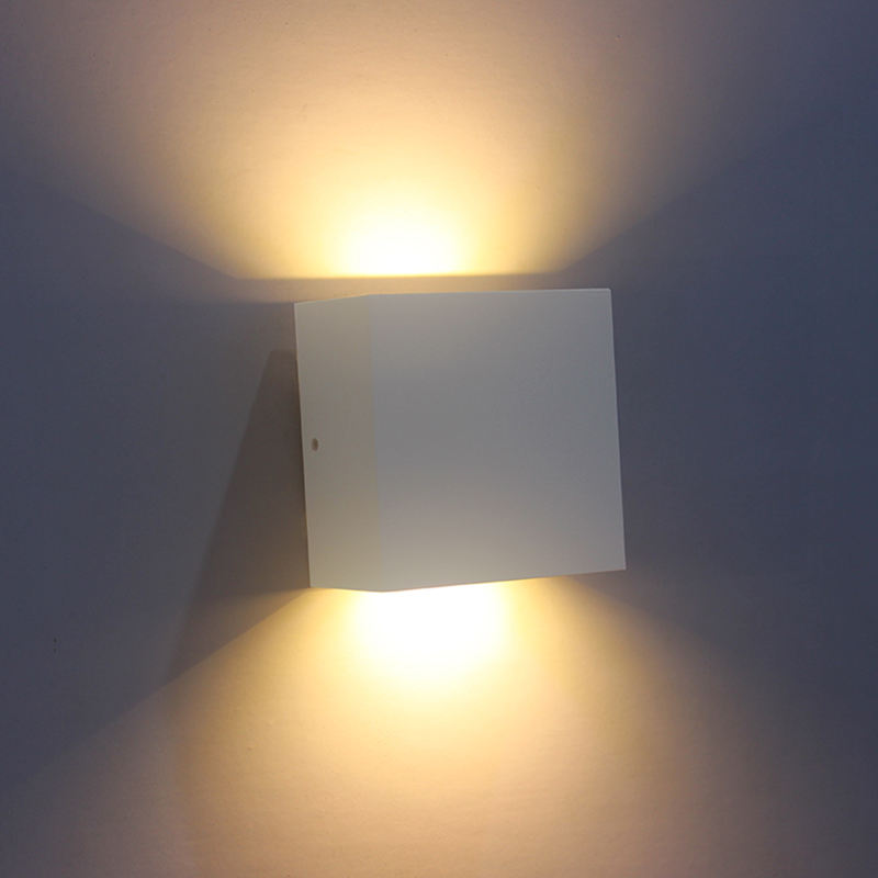 Ip65 Led Wall Lamp Industrial COB Lampe de mur en aluminium étanche pour la décoration de jardin