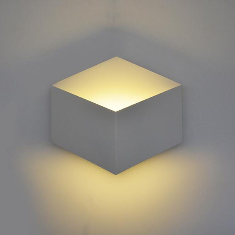 2023 nouveau COB Led Wandlamp 6W 12W étanche extérieur éclairage de jardin haut et bas avec prix d'usine