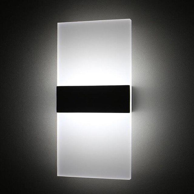 Applique murale acrylique LED minimaliste directe d'usine pour l'éclairage de chambres à coucher d'hôtel avec des prix led lumières esthétiques