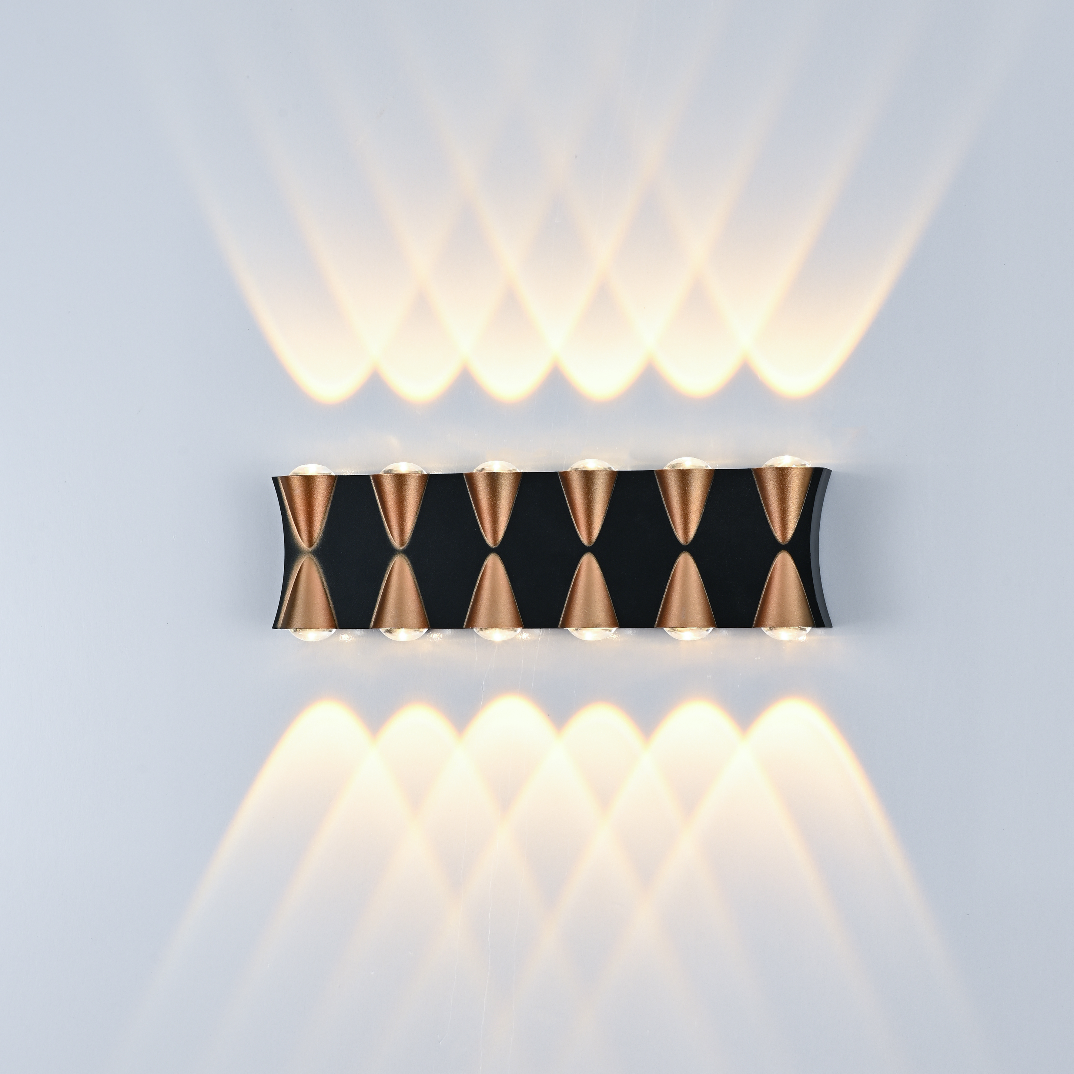 Slim Wall Mount Led Vanity Light Armoire de salle de bain Éclairage Lampe lumineuse douce Applique murale décorative personnalisée