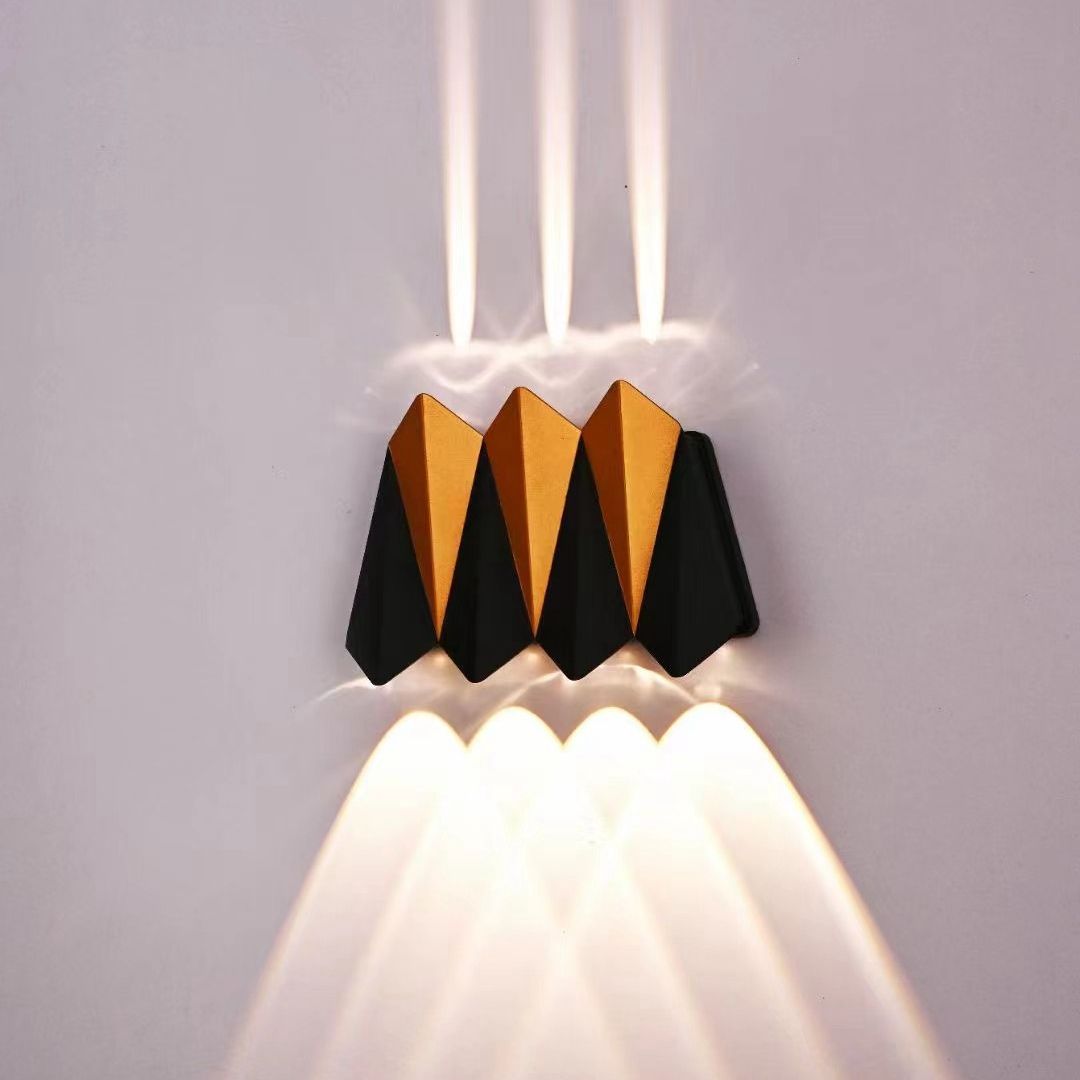 Haut et bas Tuya LED-Wandleuchte IP65 étanche en aluminium Wandlamp pour extérieur intérieur escaliers chevet salon porche lumière