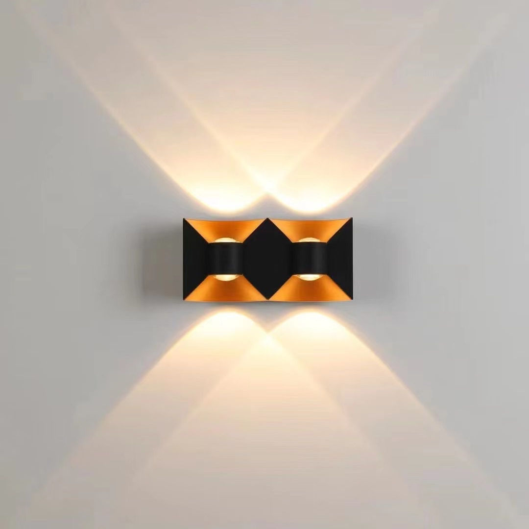 IP65 LED Applique Murale En Aluminium RVB Extérieur Étanche Clôture De Jardin Intérieur Mode Applique Murale Pour Chambre Chevet Salon Escaliers