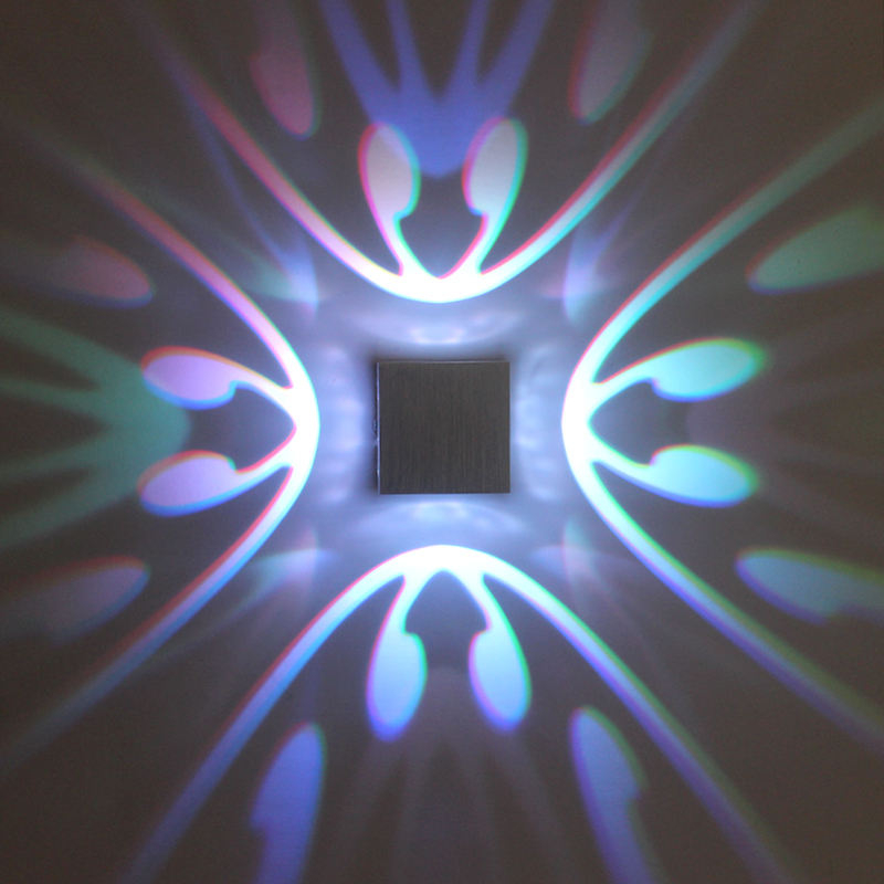 2023 Lampe à LED RVB de haute qualité Lampe murale papillon à quatre côtés et veilleuse intérieure avec prix d'usine
