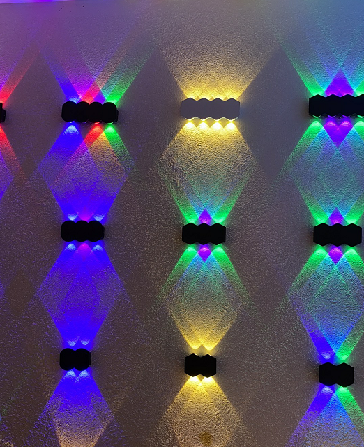 Personnalité nordique applique murale Simple Led salon fond rond applique hôtel Hall couloir éclairage forme de diamant