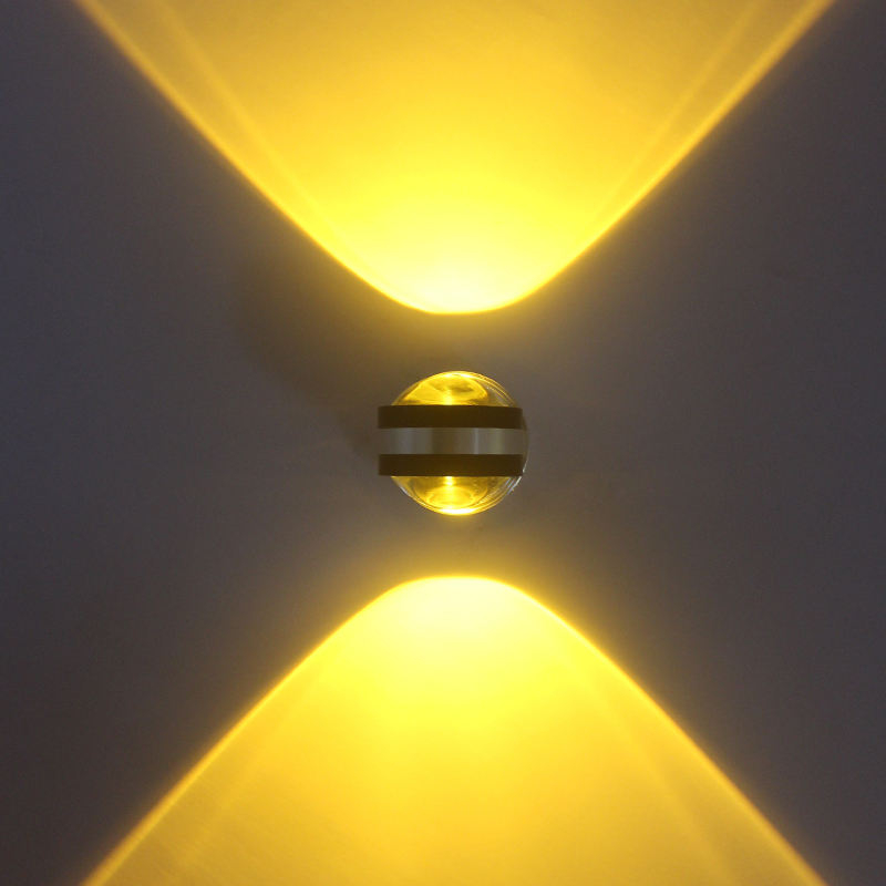Nouveau haut et bas applique intérieure led applique murale décoration d'hôtel led lumière intérieure OEM scène RGB club nouveauté vogue