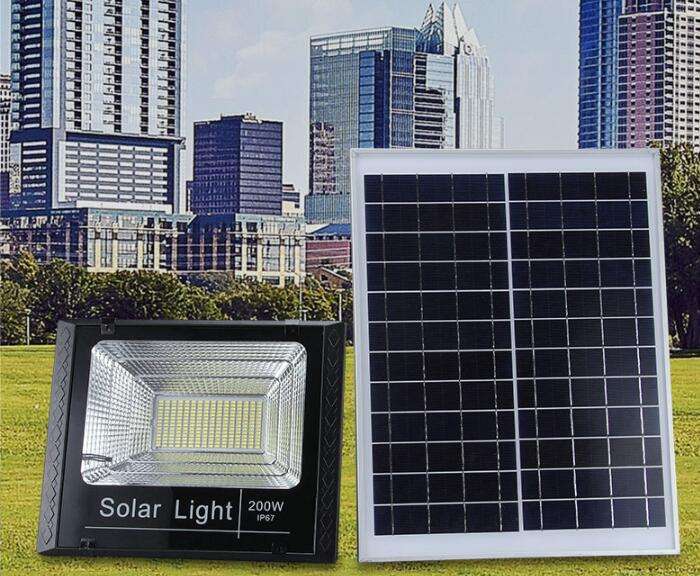Projecteur solaire 25W vente directe d'usine de lumière solaire de jardin avec télécommande et contrôle de la lumière