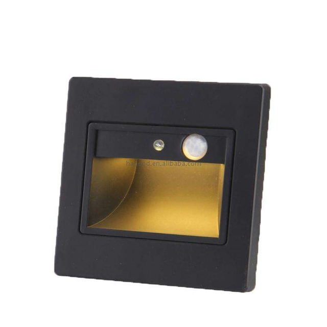 Vente chaude Détecteur de mouvement PIR + Capteur de lumière LED Step Stair Lights Encastré Coin FootLamp En Stock