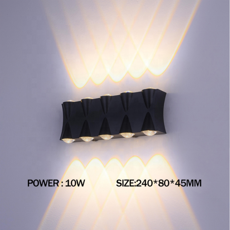Luxe Brillant Applique LED Extérieur Imperméable À L'eau Villa Hôtel Mur Extérieur Balcon Lampe Extérieure Cour Poteau Led Applique Murale