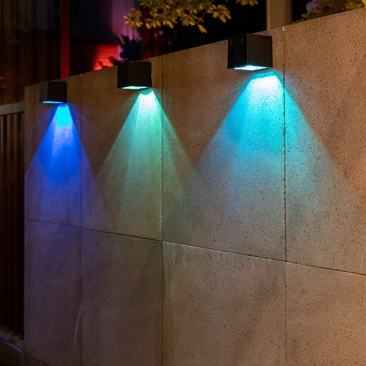 Appliques murales extérieures solaires Appliques murales solaires Appliques murales solaires Cube extérieur Lampe solaire carrée Lampe solaire étanche IP65 Lampe à lumière chaude