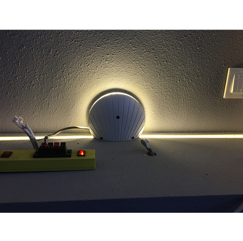 Applique murale étanche à l'eau de la lampe moderne à LED et veilleuse extérieure de haute qualité