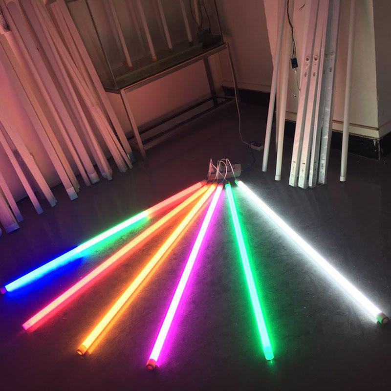 En gros t8 led tube lumière coloré rgb 18W 4ft t8 PC tube led étanche pour extérieur et intérieur