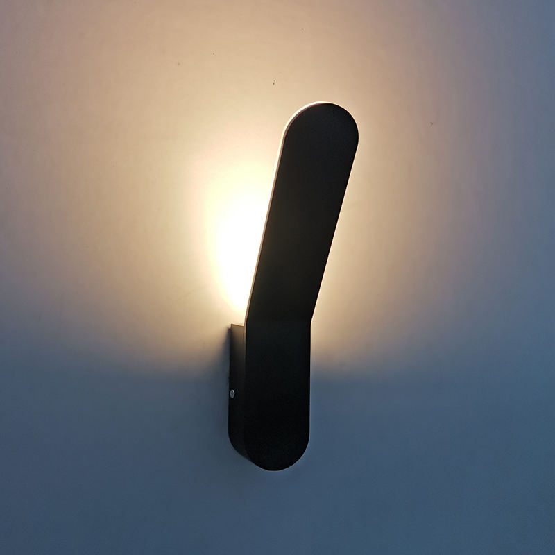Lampe murale décorative de brosse à dents moderne à LED et veilleuse intérieure pour hôtel