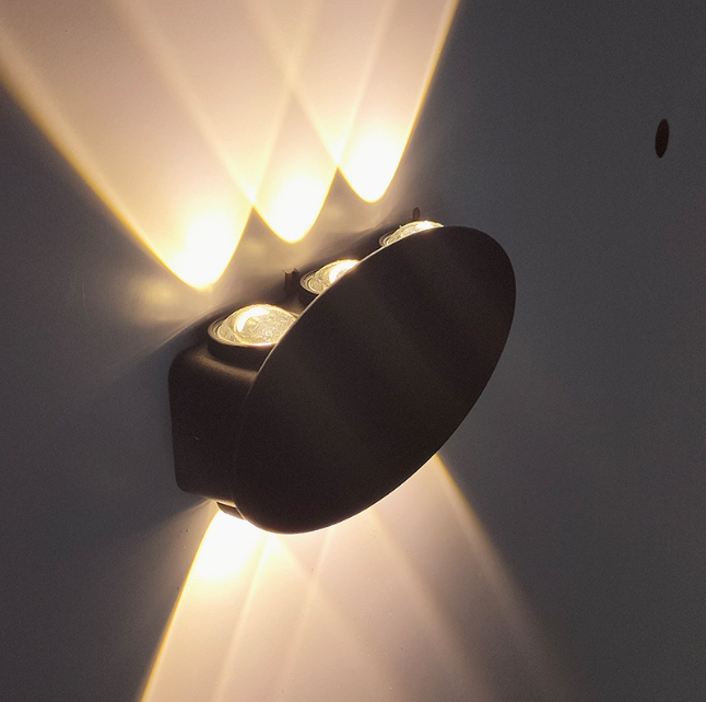 Nouvelle usine en gros IP65 aluminium étanche extérieur haut et bas led appliques murales pour la maison 