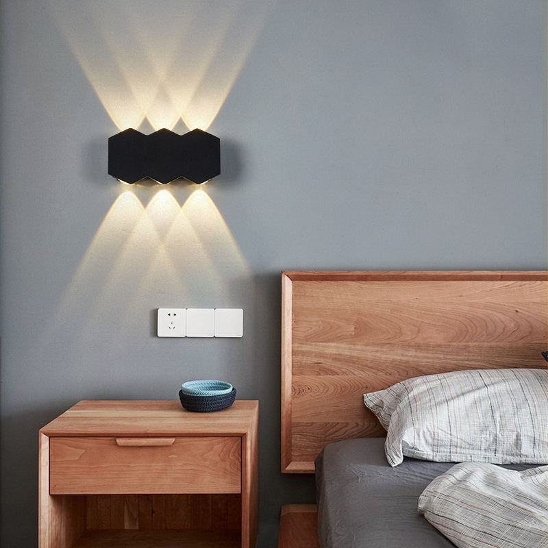 4W 6W 8W 10W nouvelle applique murale extérieure étanche noire haut et bas lumières murales fabriquées en chine lumière LED haut et bas