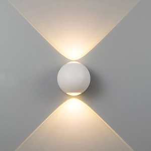 Nouveaux produits chauds Applique murale extérieure étanche moderne Up And Down Light avec le meilleur service à bas prix