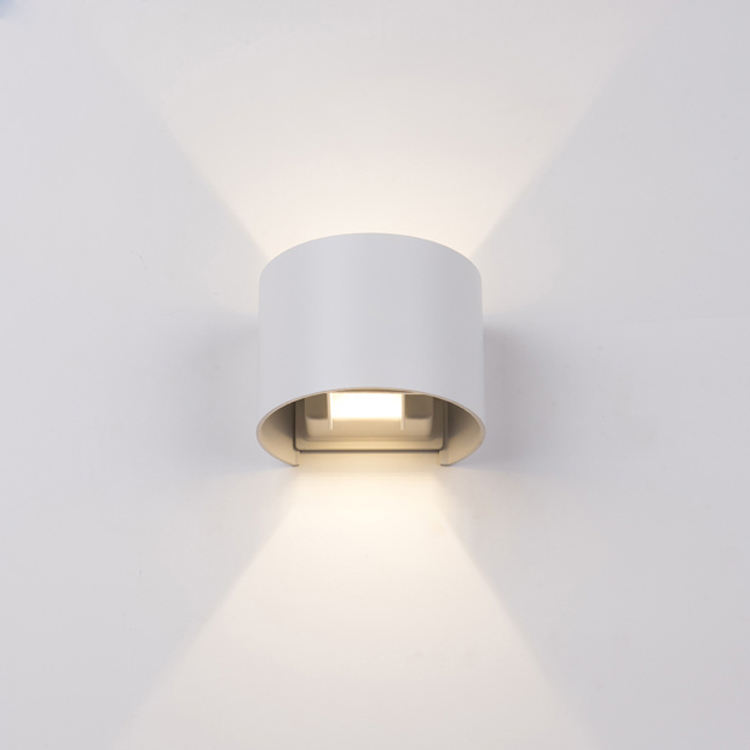 Nouvel article d'angle réglable étanche Led Wall Light 6W 12W pour la maison en plein air