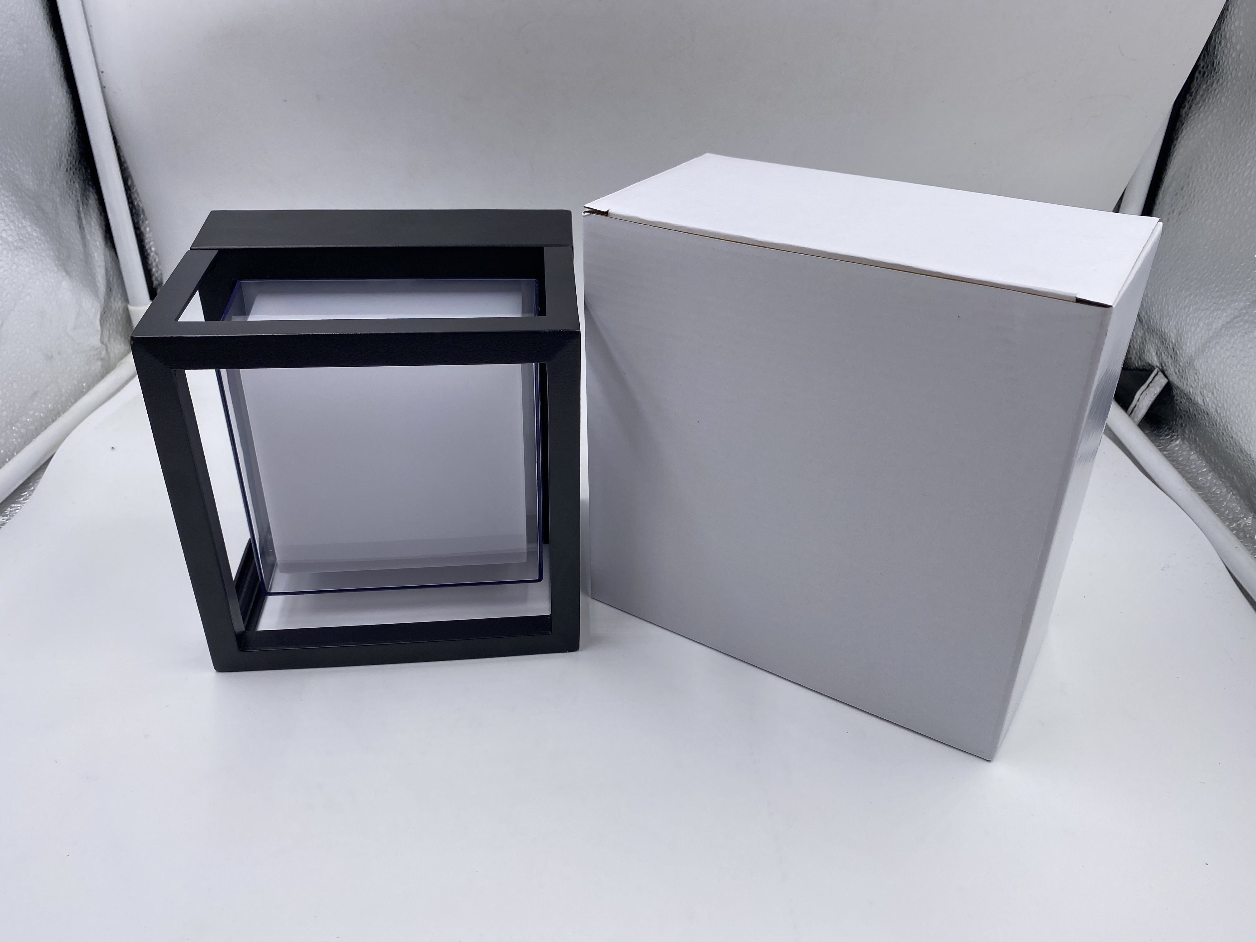 10W TUYA APP éclairage acrylique applique murale étanche pour la décoration de jardin avec prix d'usine pour l'éclairage du salon