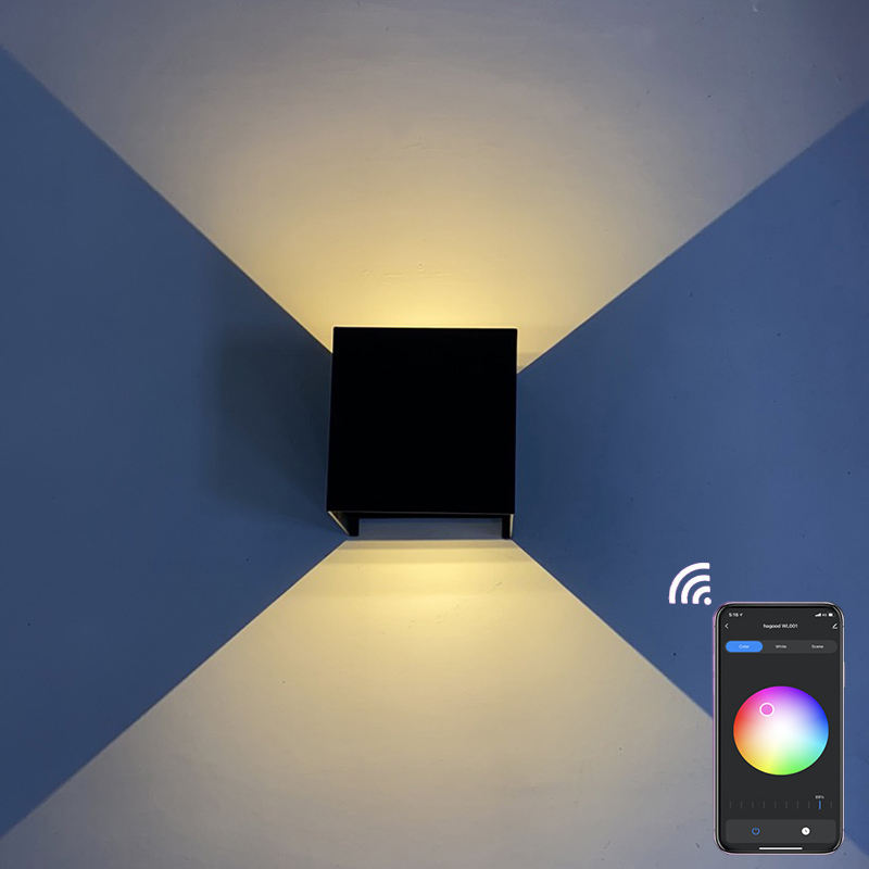 Applique murale extérieure intelligente extérieure intensité variable changeant de couleur rvb applique étanche IP65 lumière réglable lampe extérieure